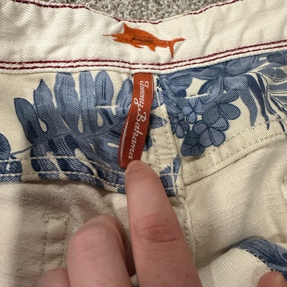 Tommy Bahama Vintage Slim Weftside Keys Denim Ivory Jeans 35x32 - Picture 3 of 6